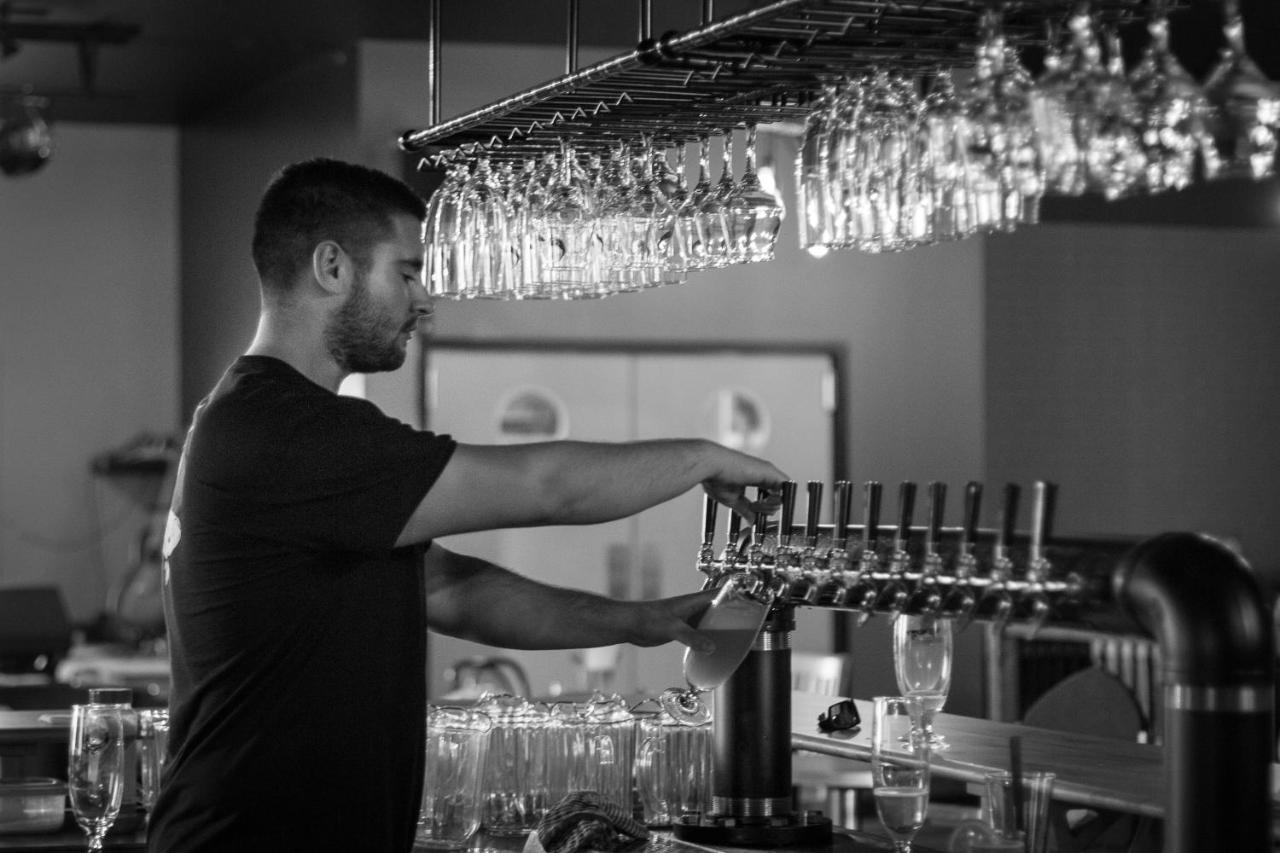 La Baleine Endiablee Microbrasserie Riviere-Ouelle Екстер'єр фото