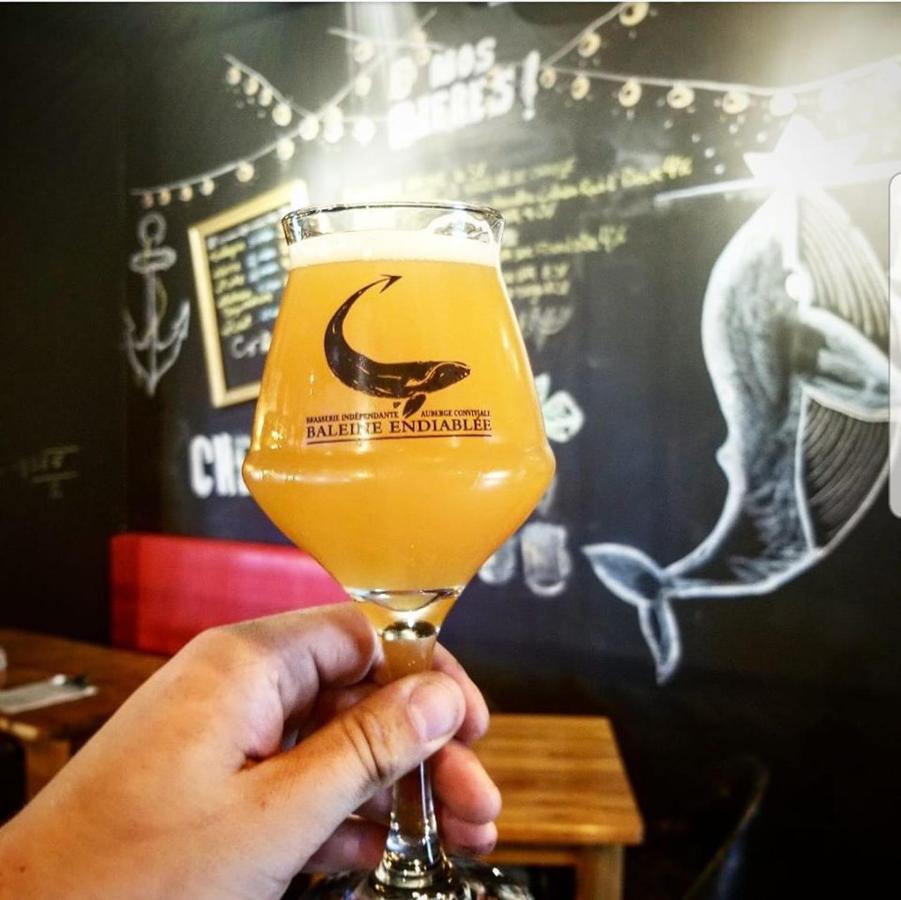 La Baleine Endiablee Microbrasserie Riviere-Ouelle Екстер'єр фото